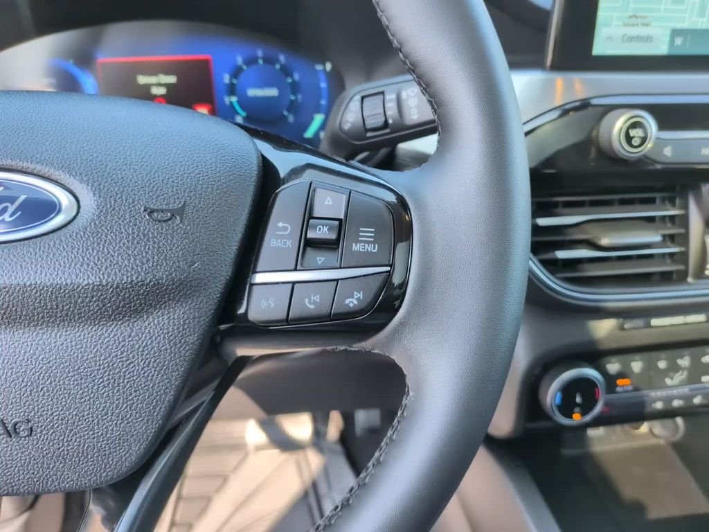 Used 2022 Gray Ford Titanium image 21