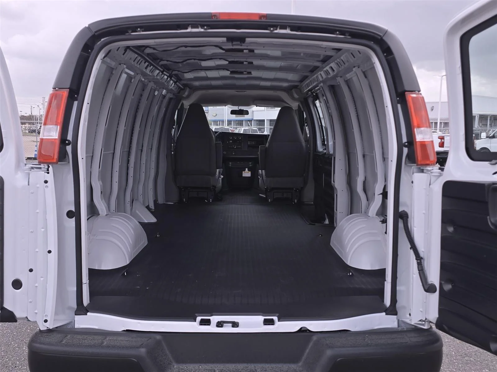 2026 Chevrolet Express Cargo Work Van - Photo 22