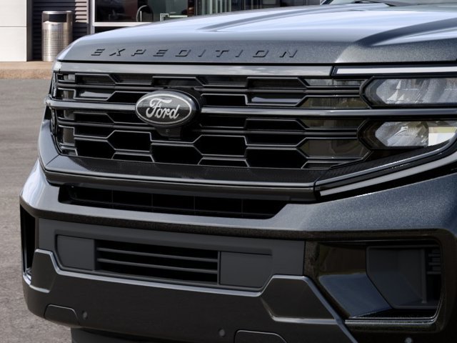 New 2027 Agate Black Metallic Ford MAX Platinum image 17