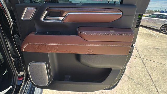 Certified Used 2025 Onyx Black GMC Denali Ultimate image 27