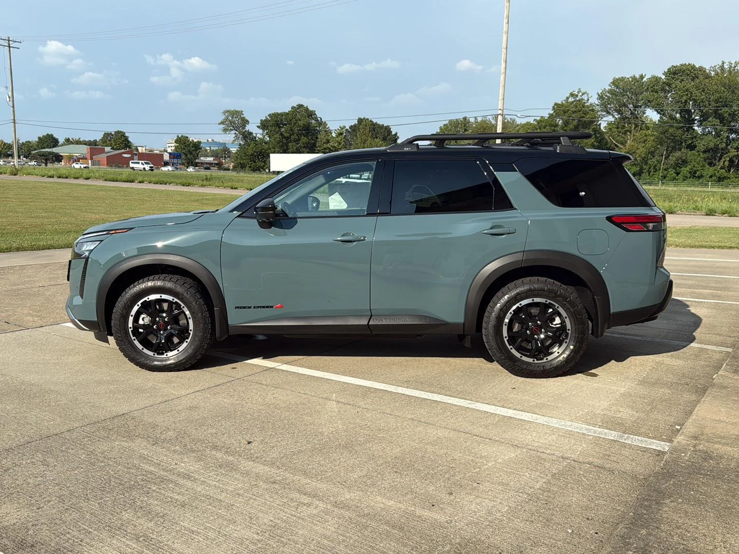 New 2026 Baltic Teal/Super Black Metallic Nissan Rock Creek image 4