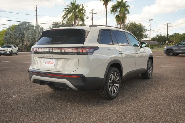 New 2027 Sandstone Volkswagen SE w/Technology image 7