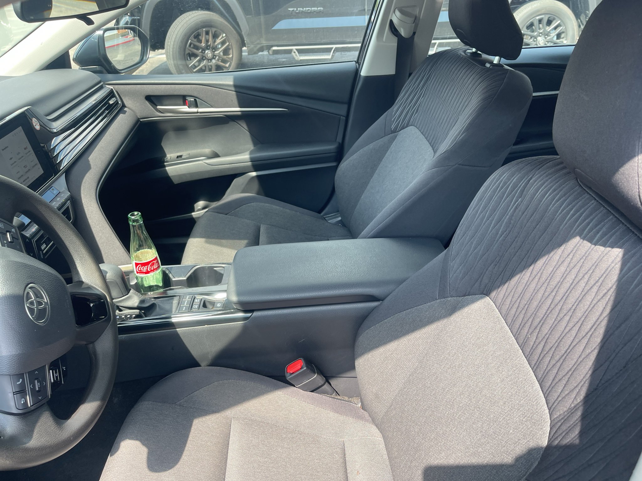 Used 2025 Midnight Black Metallic Toyota LE image 7