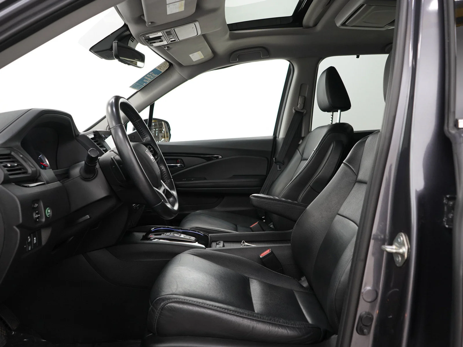Used 2019  Honda elite image 27