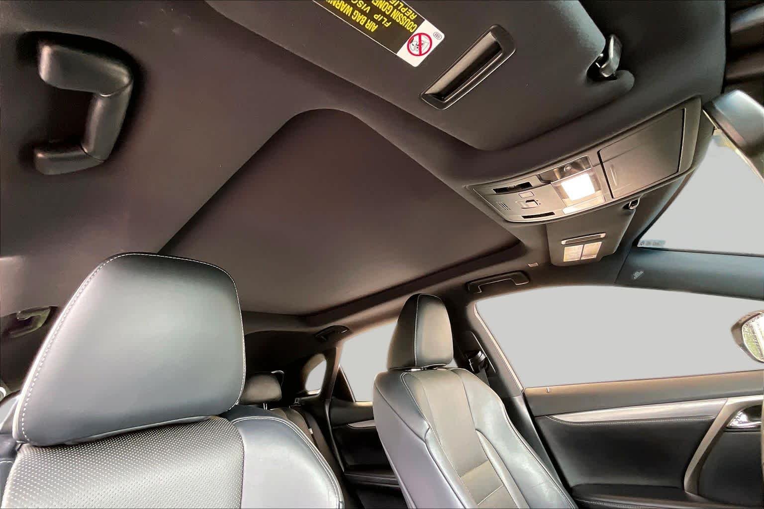 Used 2018 Ultra White Lexus  image 13