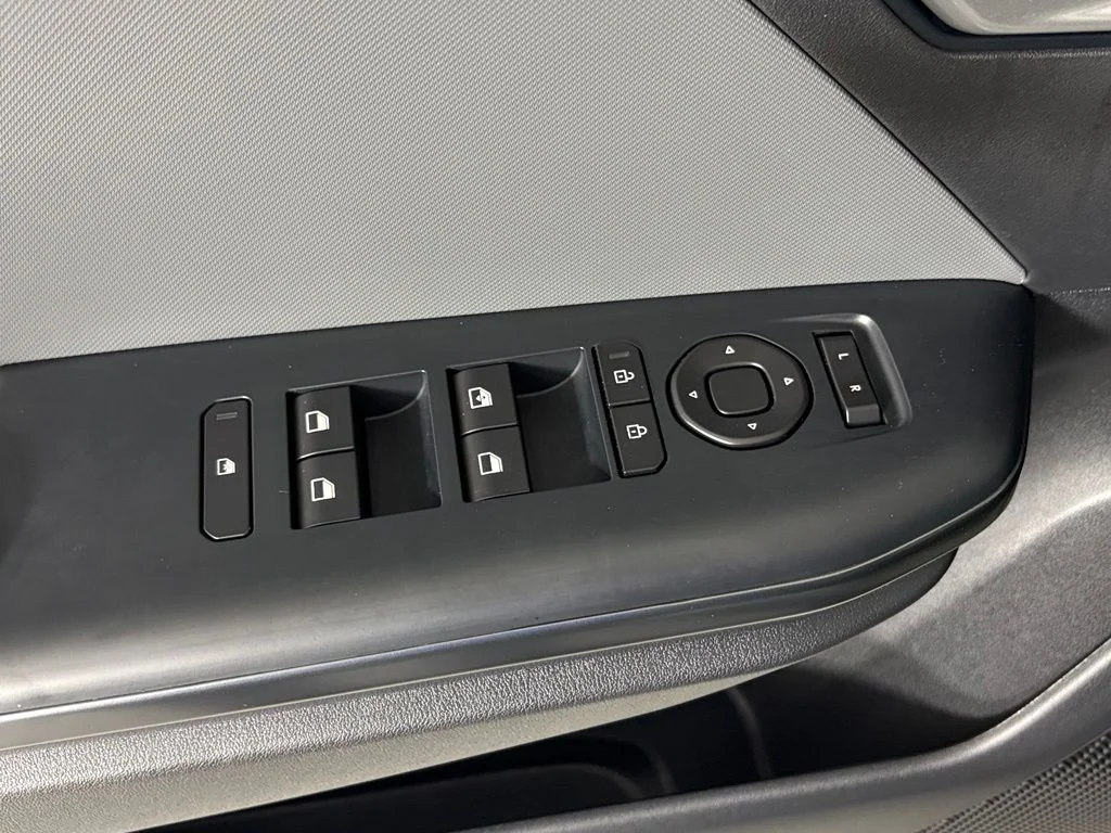 New 2026  Kia LXS image 15