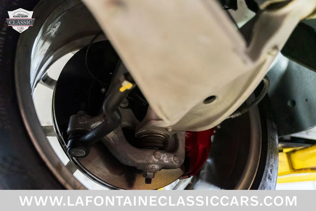 Used 2015 White Cadillac Base image 108