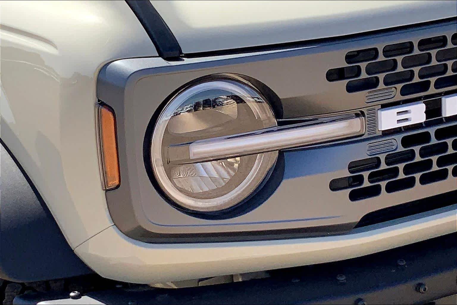 New 2026 Desert Sand Ford Badlands® image 13