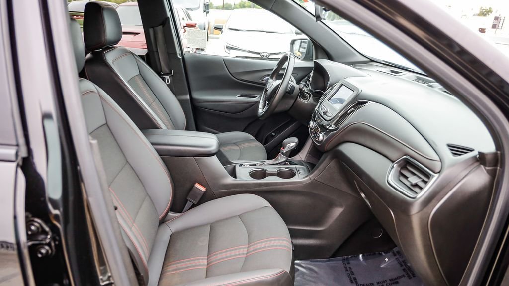 Used 2022 Black Metallic Chevrolet RS image 20