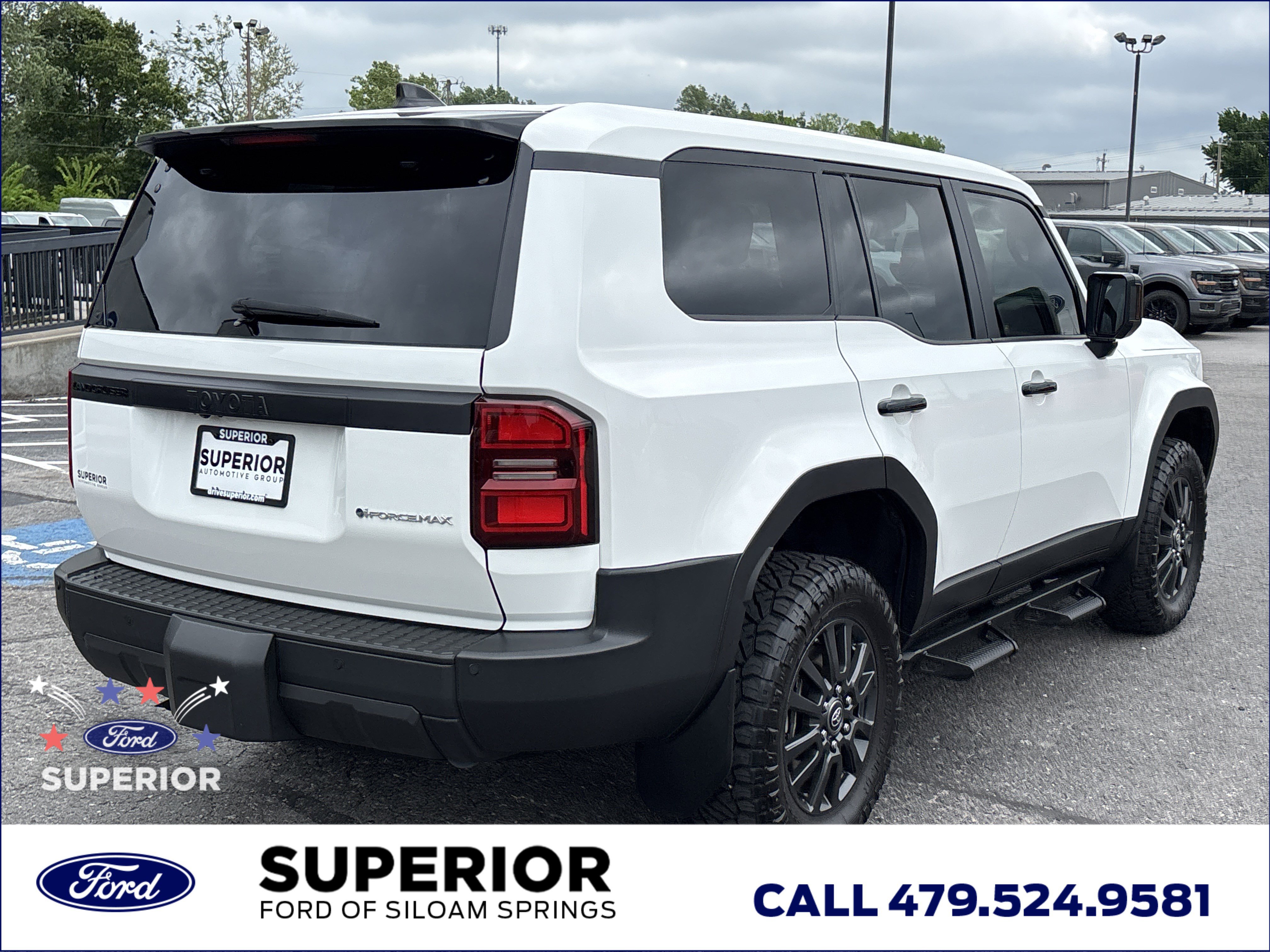 Used 2025 White Toyota  image 3
