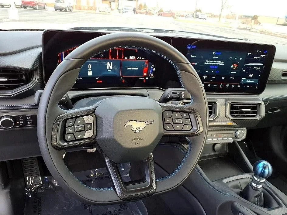 2025 Ford Mustang Dark Horse - Photo 26