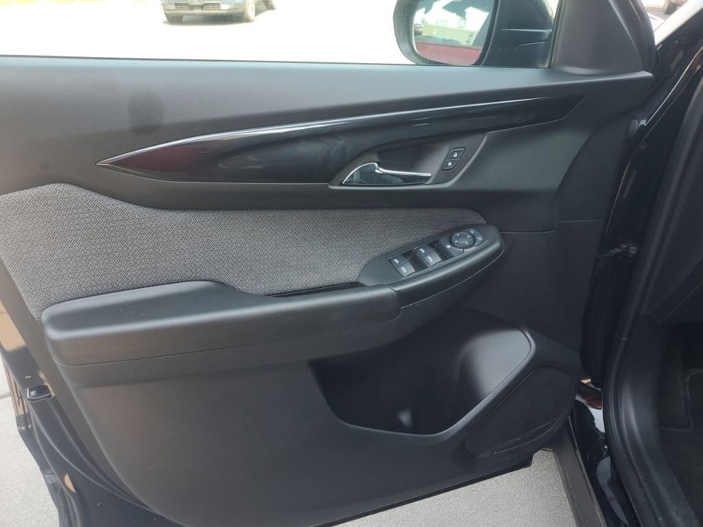 Used 2025 Black Chevrolet LT image 16