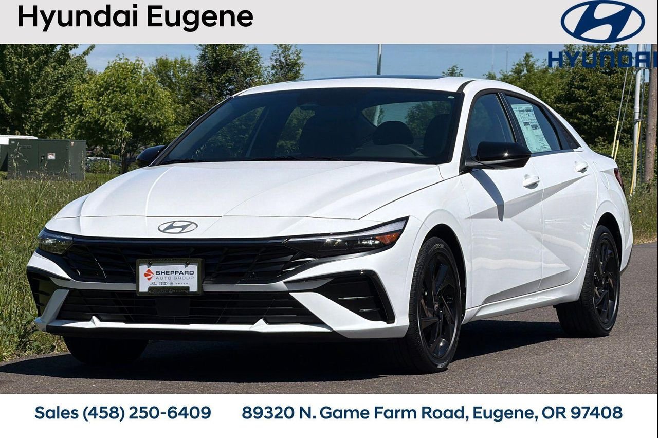 New 2026 White Hyundai SEL Sport Premium image 9