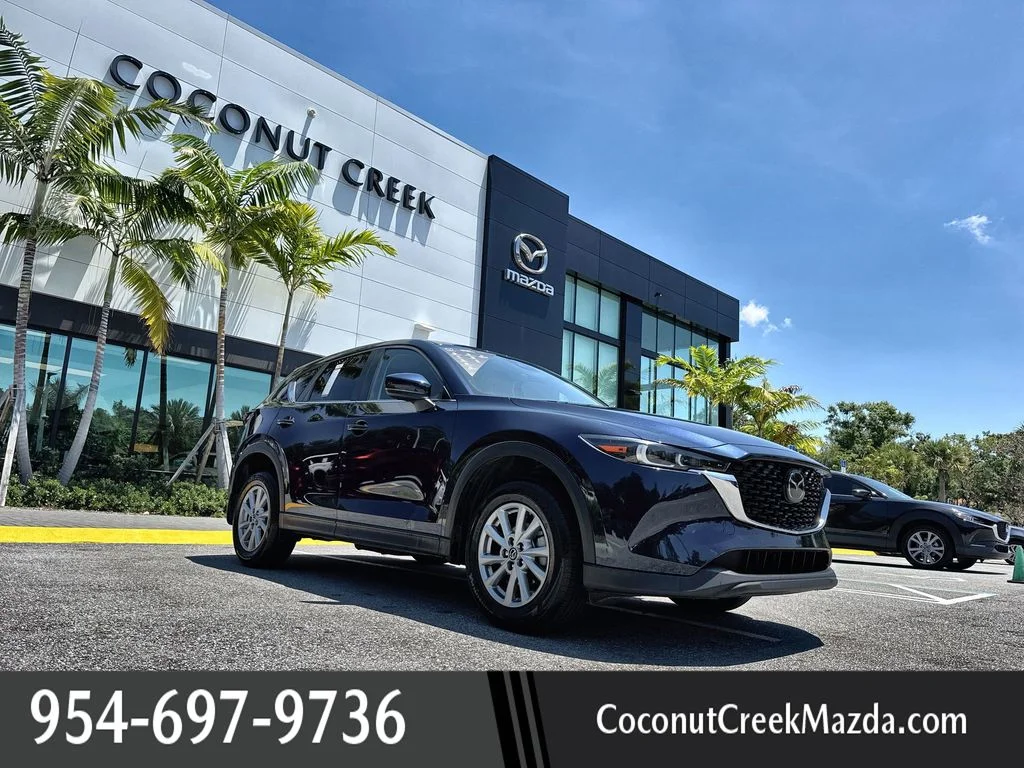 2023 Mazda CX-5 S Select Package Auto AWD's photo