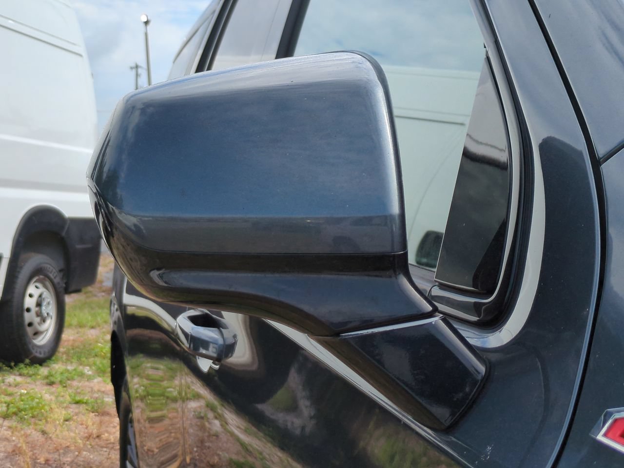 Used 2021 Shadow Gray Metallic Chevrolet Z71 image 10