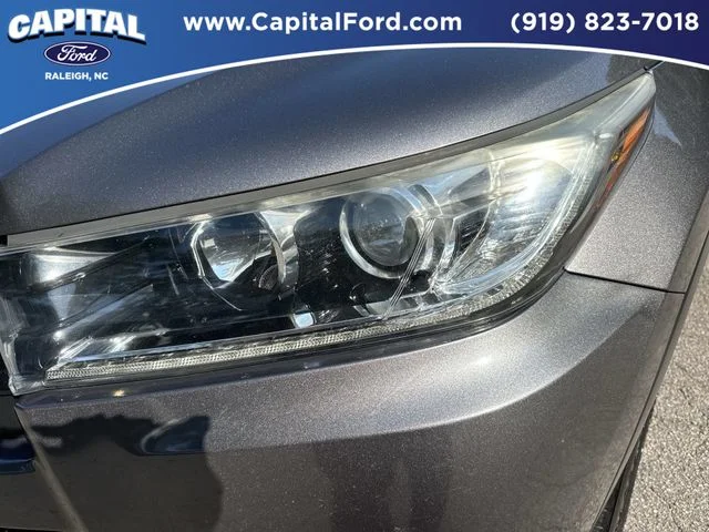 Used 2017 Gray Toyota SE image 11