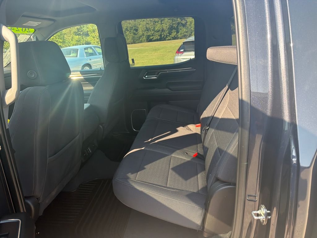 Used 2024 Gray Chevrolet LT image 14
