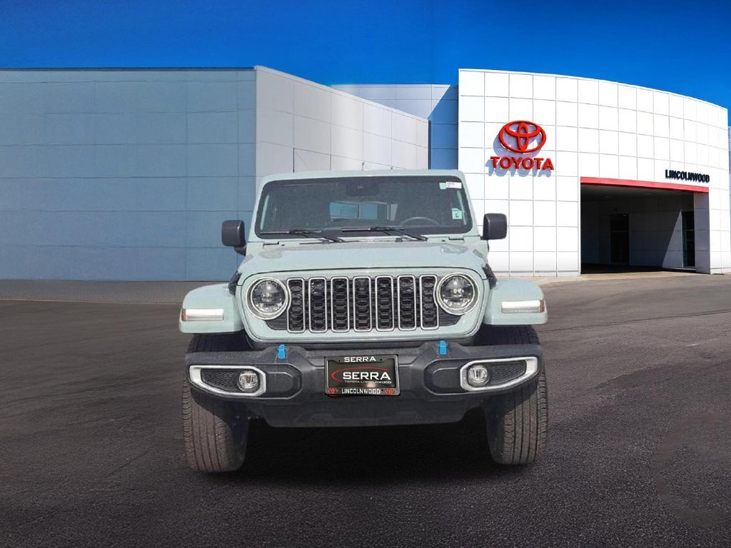 Used 2024 Gray Jeep Sahara 4xe image 7