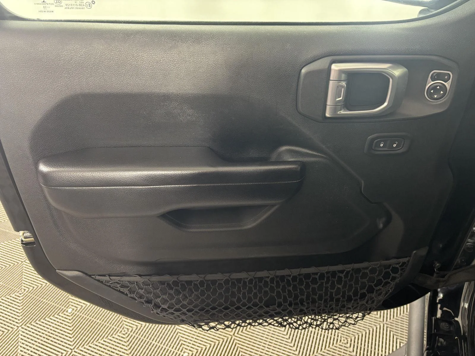Used 2019 Black Clearcoat Jeep Sport Altitude image 14