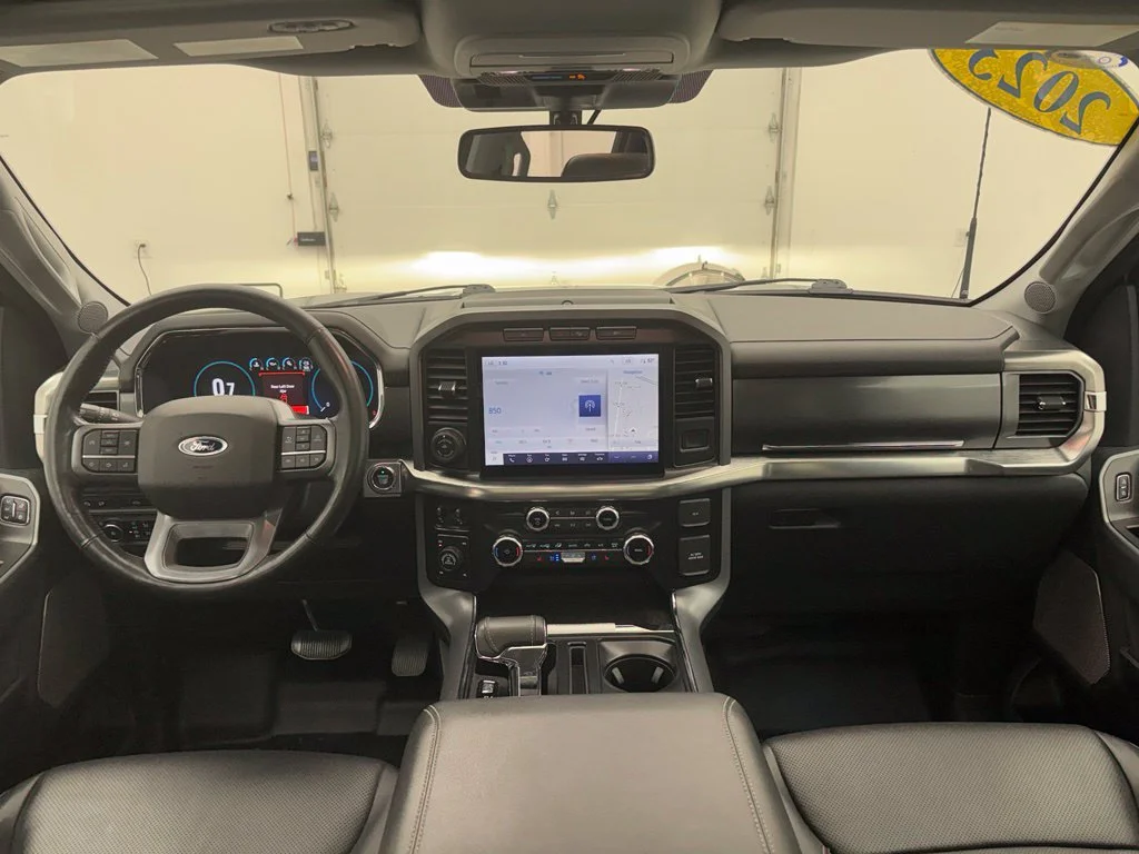 Used 2023 Silver Ford Lariat image 4