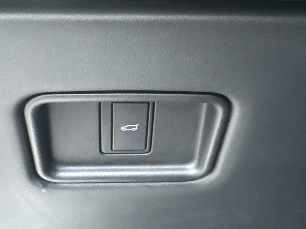 Certified Used 2024 Santorini Black Metallic Land Rover SE image 33