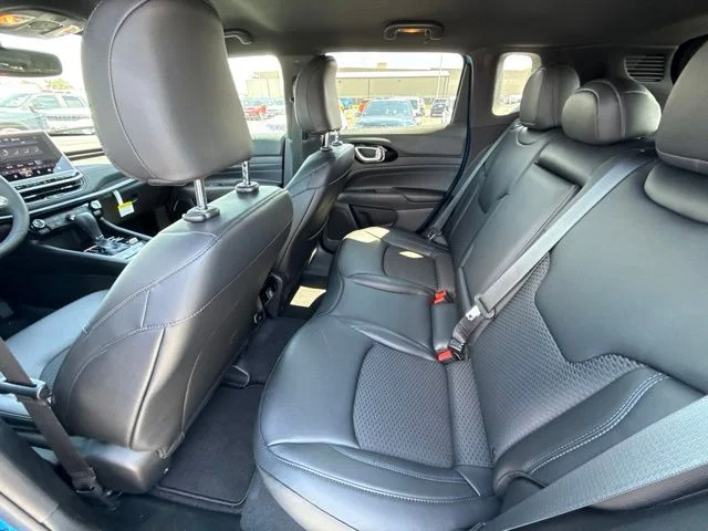 New 2026 Blue Jeep Latitude image 17