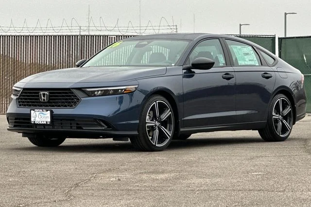 New 2026 Canyon River Blue Metallic Honda SE image 8