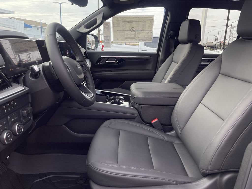 New 2026 Sterling Gray Metallic Chevrolet Z71 image 23