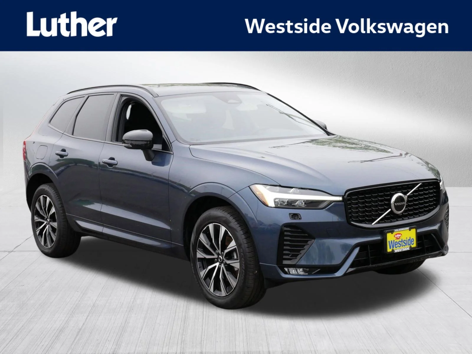 2025 Volvo XC60 B5 Core Dark AWD's photo