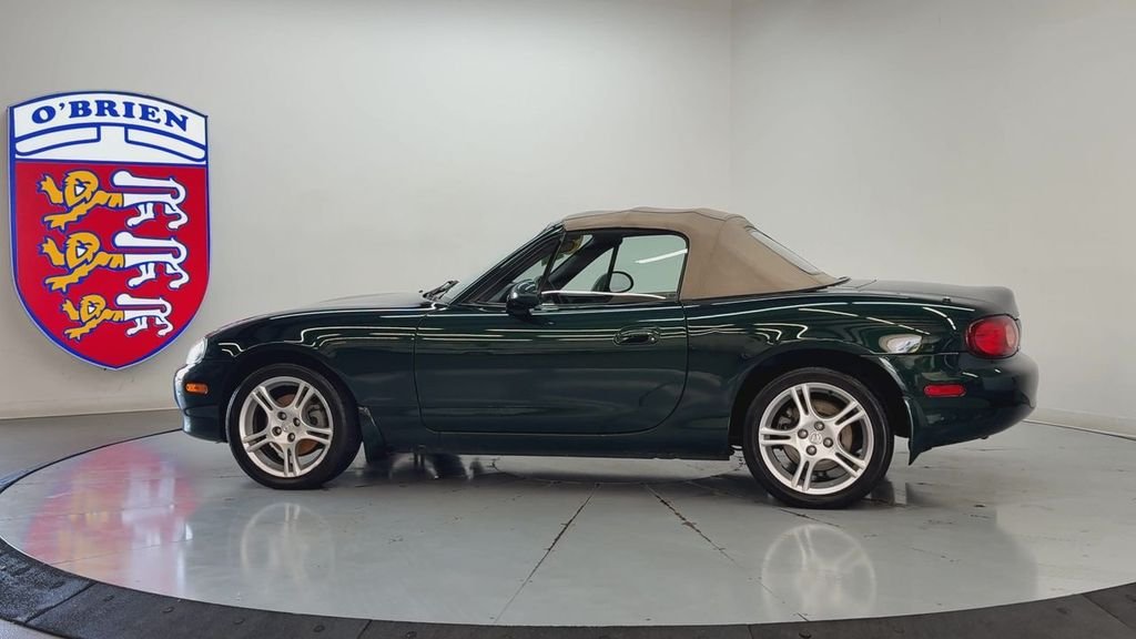 Used 2004 Emerald Mica Mazda Base image 7