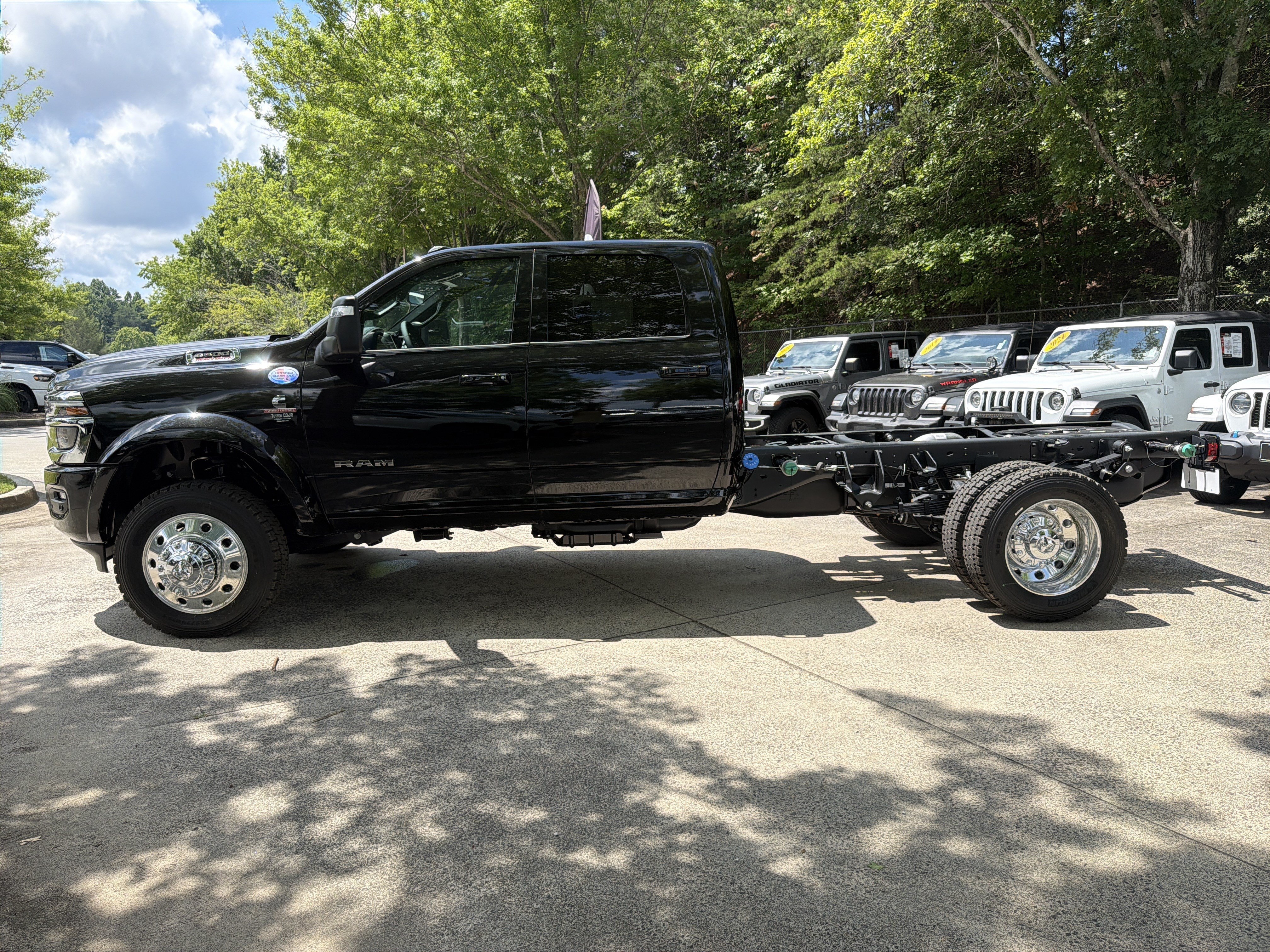 New 2026 Diamond Black Crystal Pearlcoat RAM Big Horn image 4
