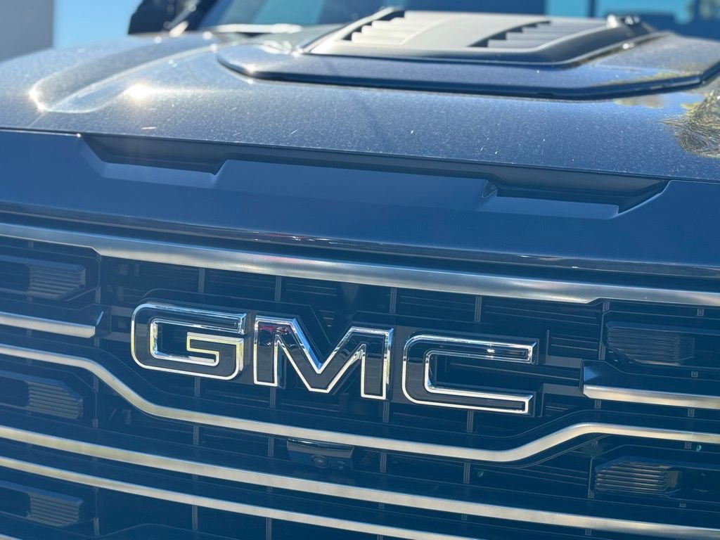 2026 GMC Sierra 1500 AT4 - Photo 7