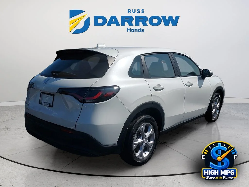 Certified Used 2025 White Honda LX image 5