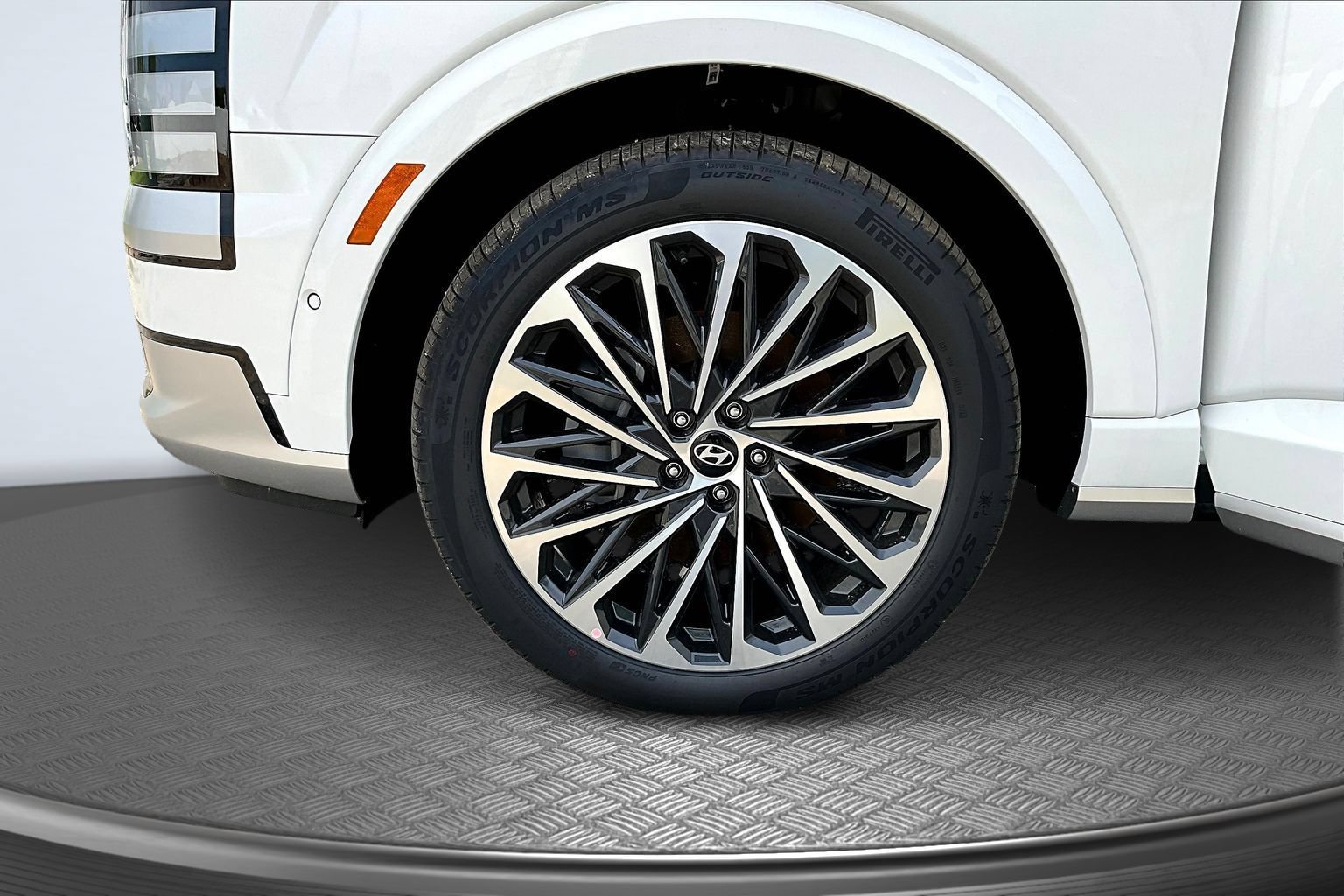 2026 Hyundai Palisade Calligraphy - Photo 13