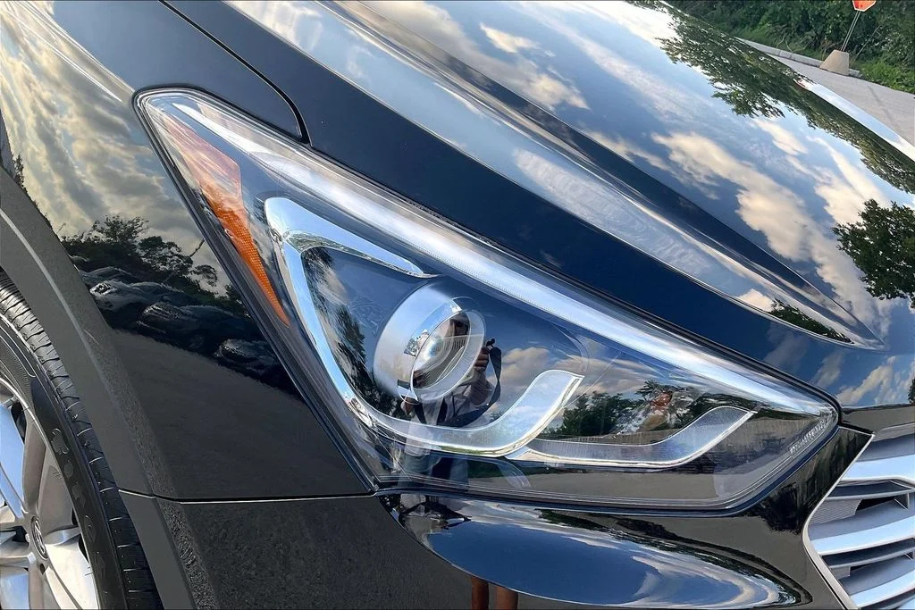 Used 2017 Black Hyundai 2.4 Base image 29