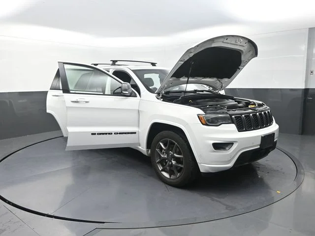 Used 2021 White Jeep Limited image 34