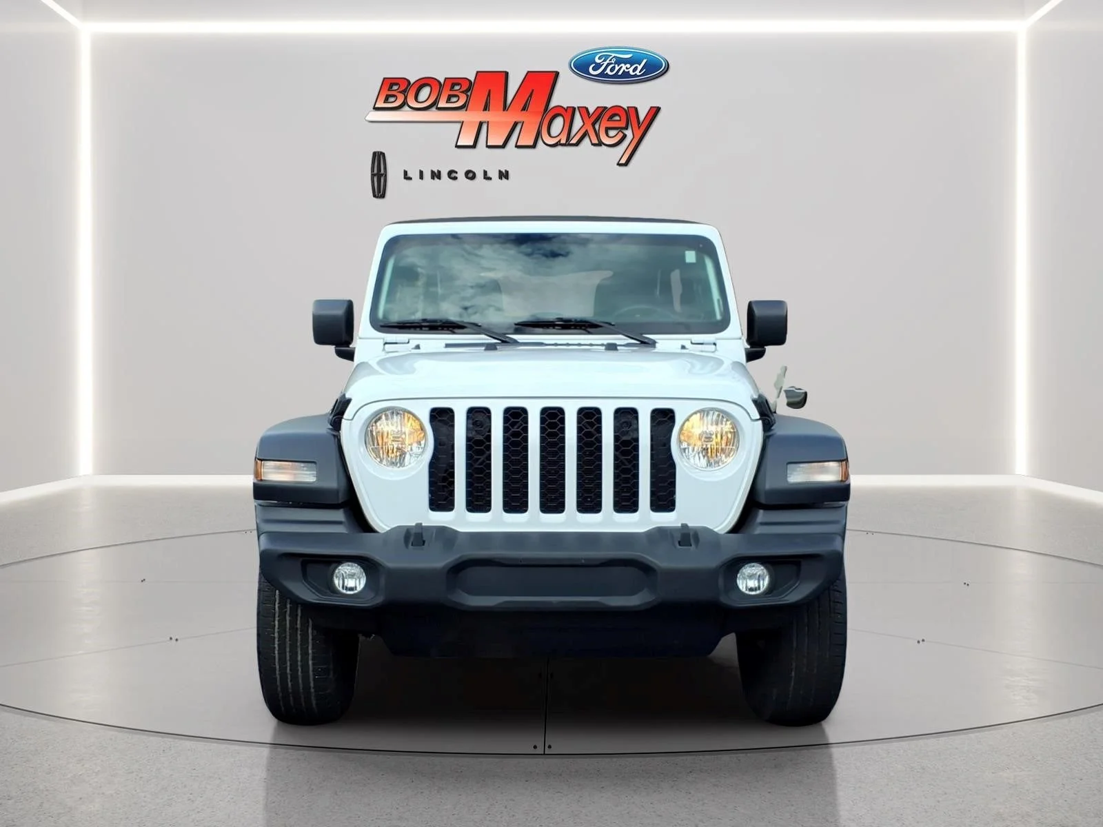 Used 2024 Bright White Clearcoat Jeep Sport image 26