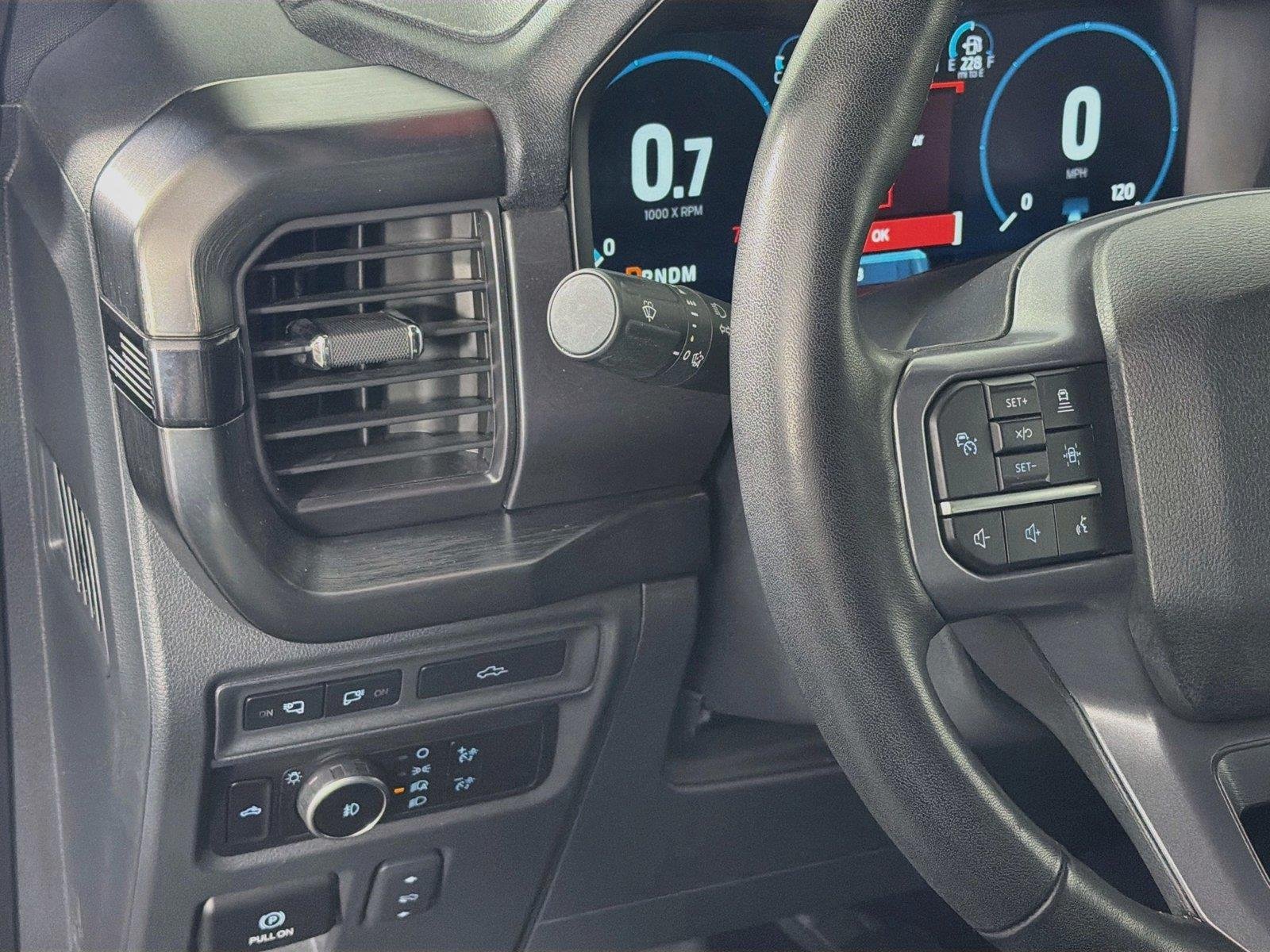 Used 2023 Agate Black Ford LARIAT image 17