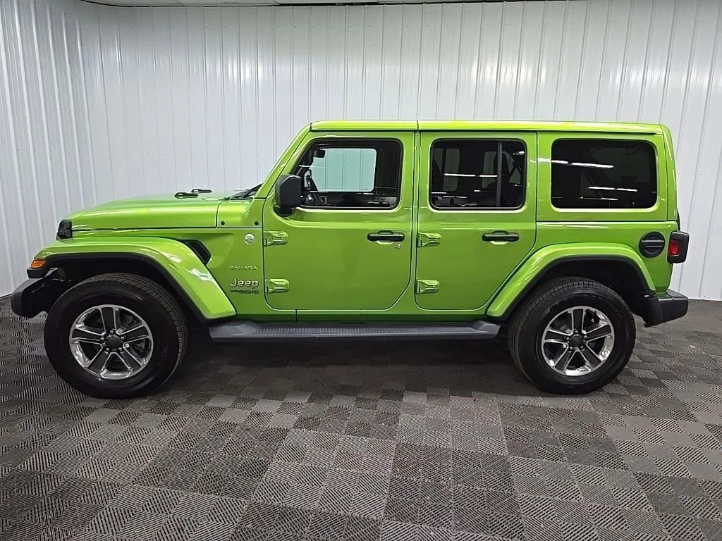 Used 2020 Gr Jeep Sahara image 5