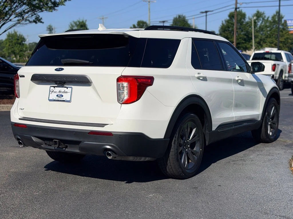 Used 2023 White Ford XLT image 7