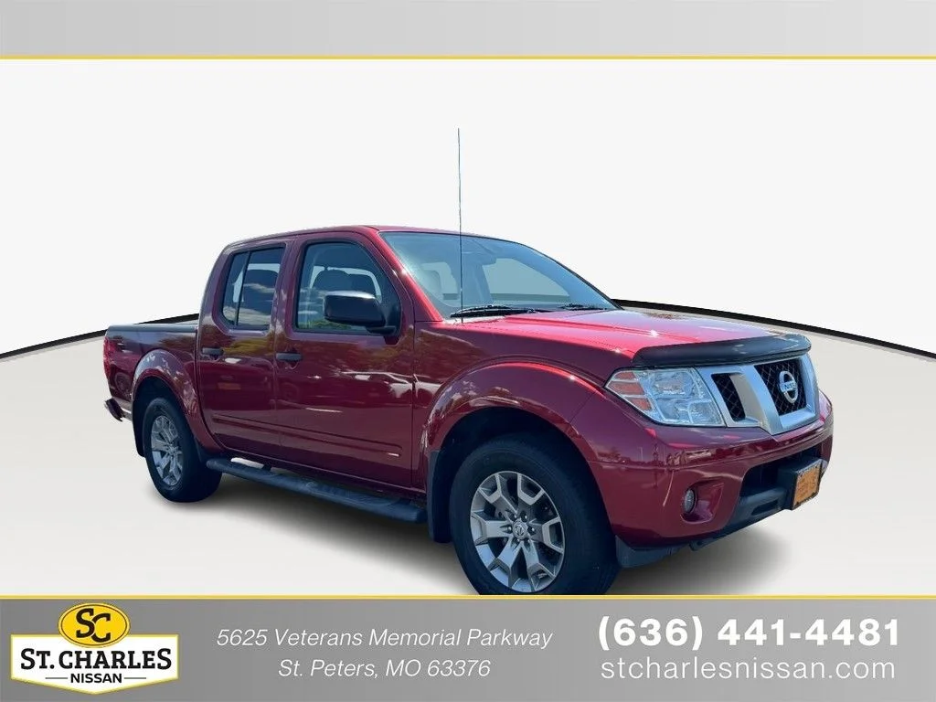 2020 Nissan Frontier SV Crew Cab 4X4 SWB's photo