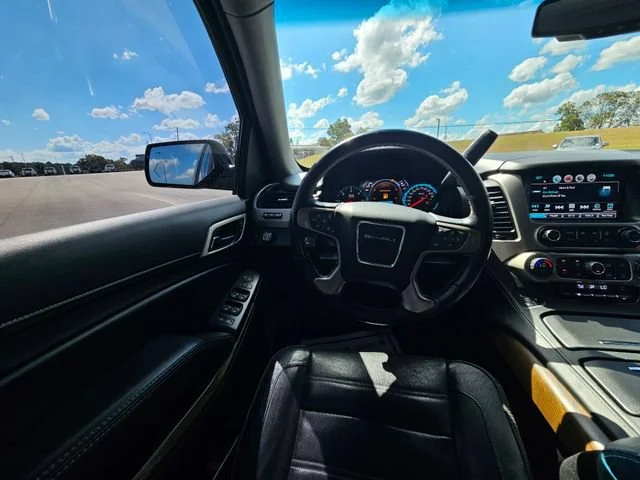 Used 2019 ONYX BLACK GMC Denali image 13