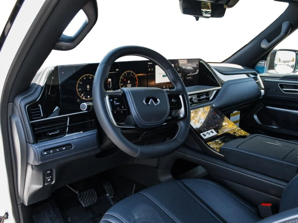 New 2027 RADIANT WHITE INFINITI Sport 4WD image 8