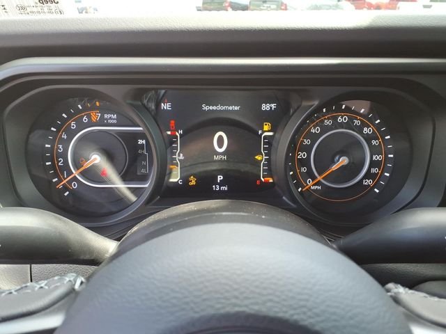 New 2026 Reign Jeep Sahara image 17