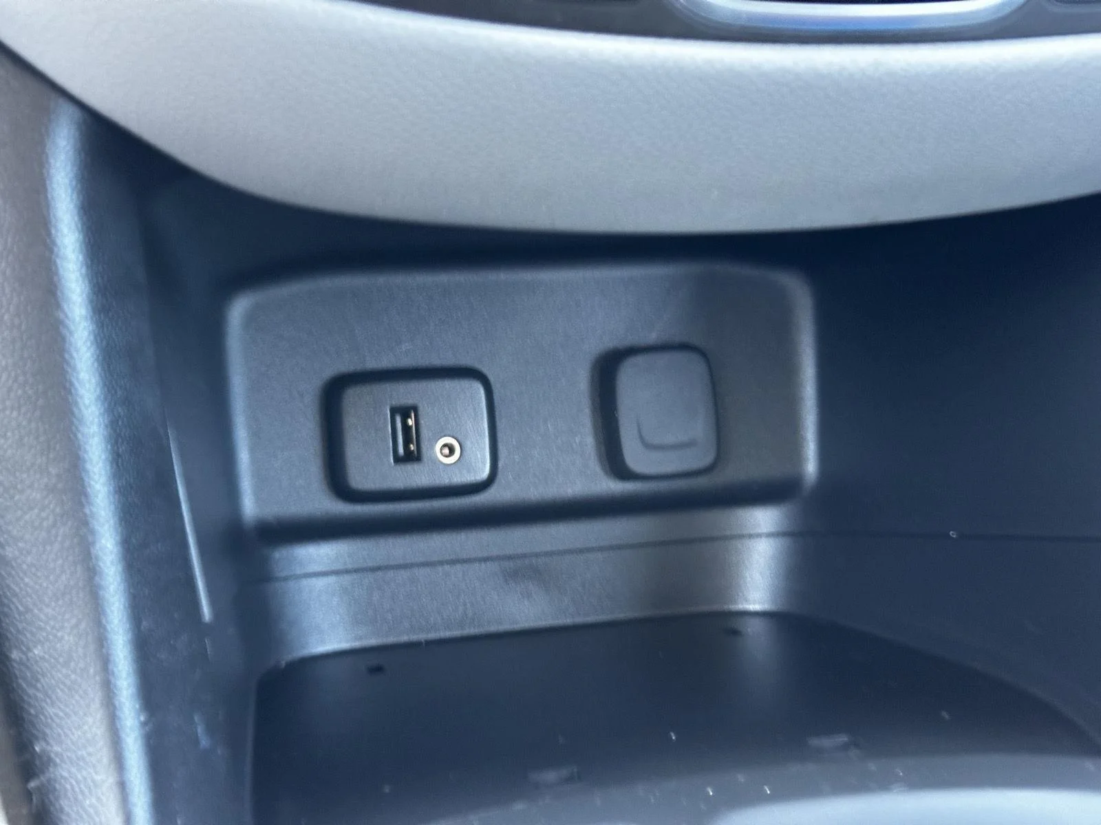 Used 2018 Sandy Ridge Metallic Chevrolet LS image 26