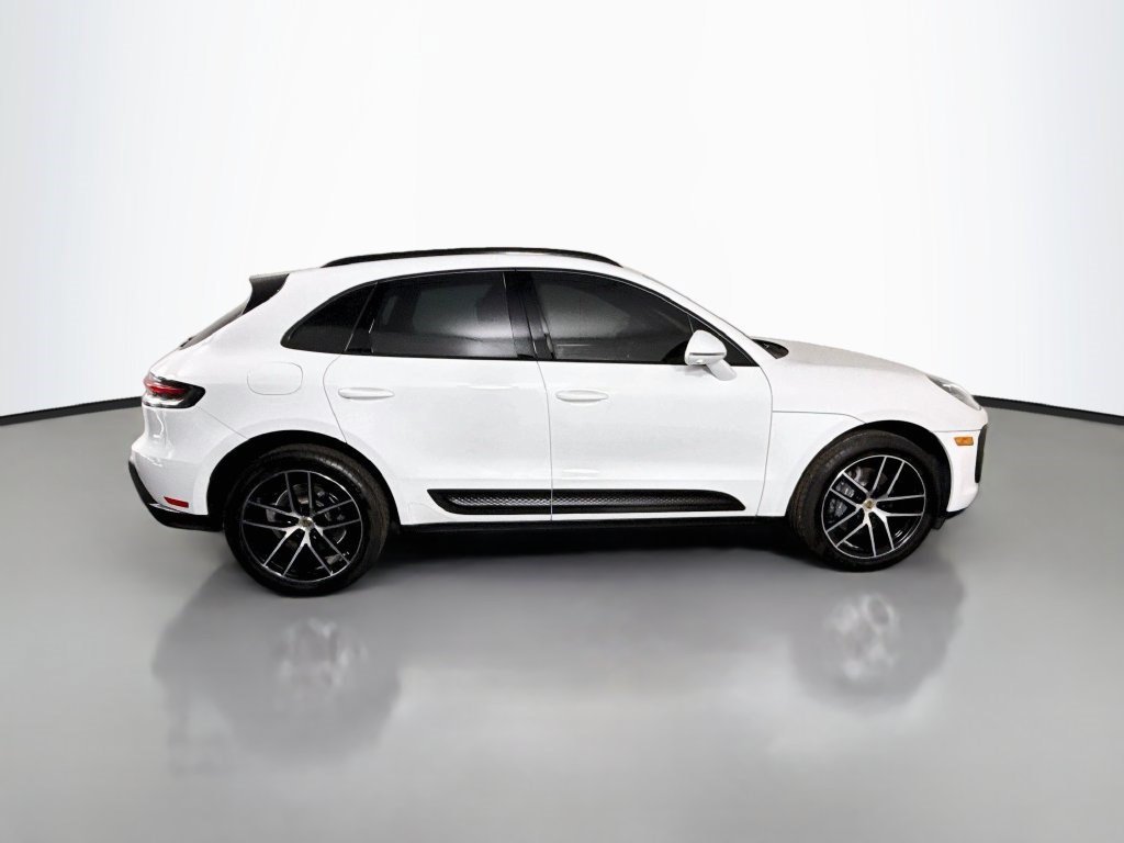 Used 2024 White Porsche Base image 8
