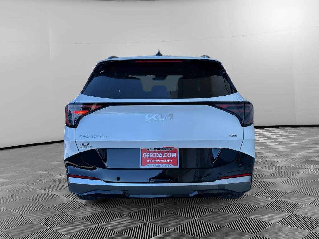 New 2026 Snow White Pearl Kia SX Prestige image 5