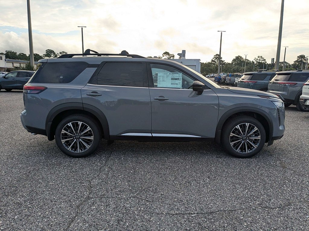 New 2026 Boulder Gray Pearl Nissan Platinum image 3