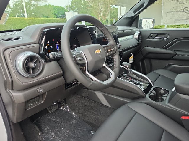 2026 Chevrolet Colorado LT - Photo 13