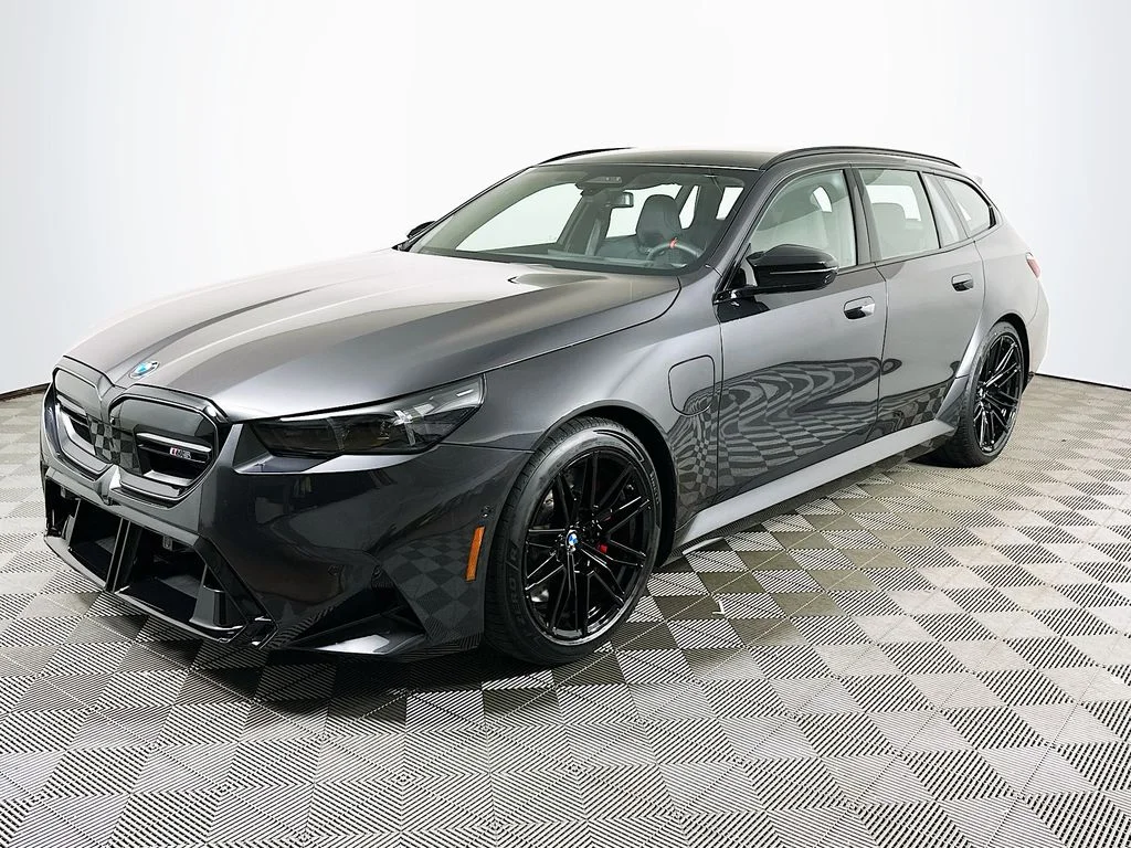 2027 BMW M5
